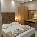 Agora Luxury Boutique 3* 路特奇
