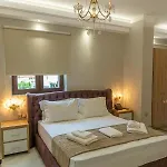 Agora Luxury Boutique 3*