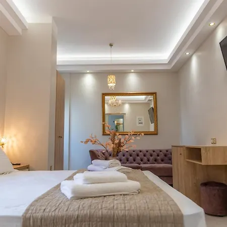 Agora Luxury Boutique 3*