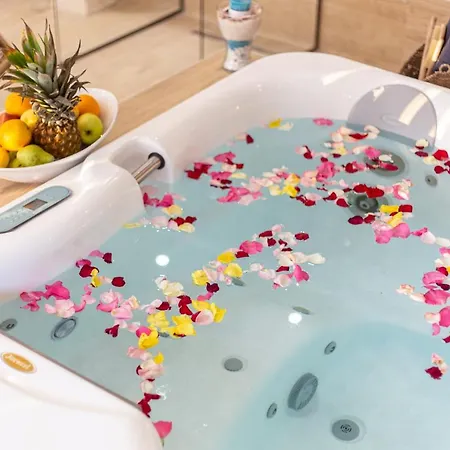 Hotel Agora Luxury Boutique