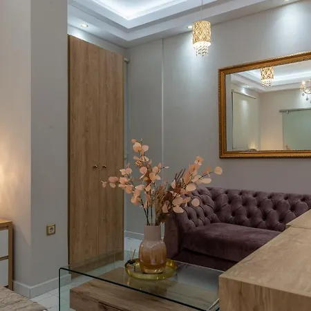 Agora Luxury Boutique Hotel 3*