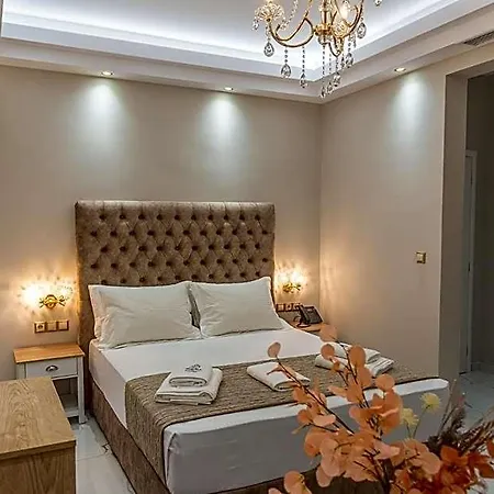 Agora Luxury Boutique מלון לוטראקי