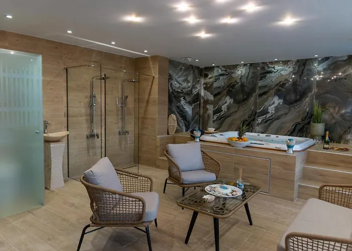 Agora Luxury Boutique Λουτράκι