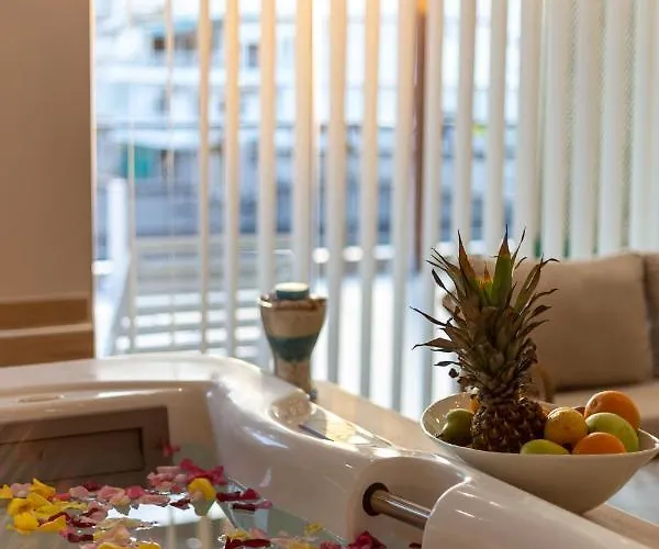 Agora Luxury Boutique Hotel Loutráki