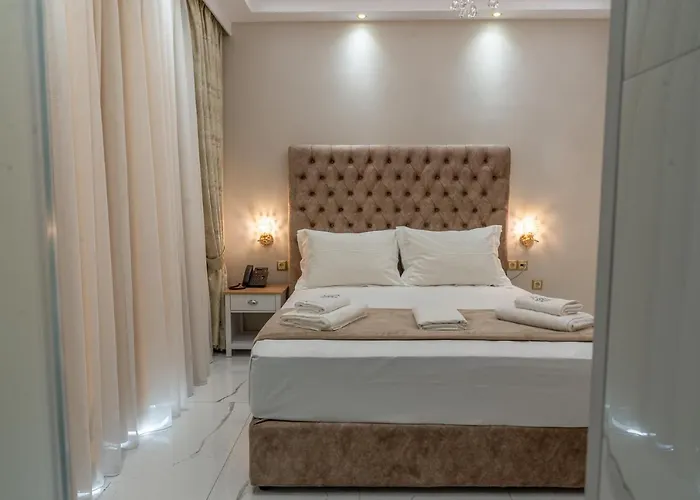 Agora Luxury Boutique Loutráki