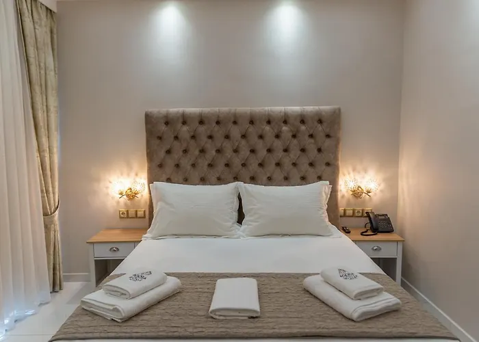 Agora Luxury Boutique 3*