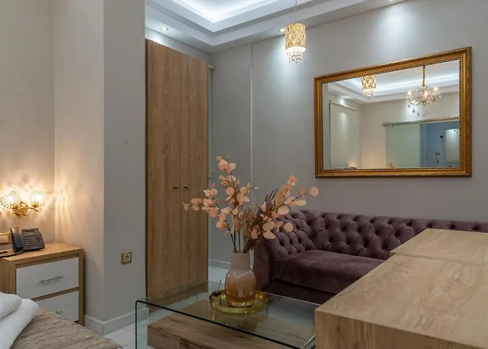 Agora Luxury Boutique Hotel 3*